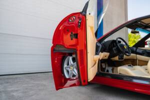 Bild 38/100 von Ferrari F 355 F1 GTS (1998)