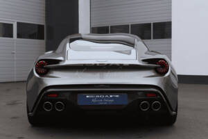 Image 26/43 of Aston Martin Vanquish Zagato (2017)