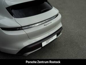 Bild 33/37 von Porsche Taycan 4S Sport Turismo (1900)