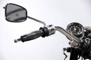 Image 20/28 of Triumph DUMMY (1973)