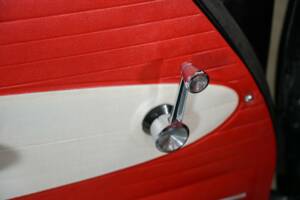 Bild 35/43 von Plymouth Fury (1961)