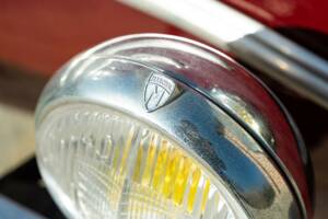 Image 12/50 of Renault 4 CV Décapotable (1957)