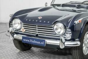 Image 19/50 of Triumph TR 4A (1967)