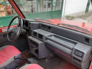 Bild 17/24 von Daihatsu Rocky 2.0 (1986)
