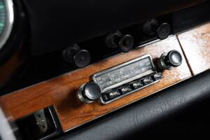 Image 18/34 of Porsche 911 2.0 S (1966)