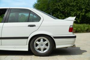 Bild 16/50 von BMW 318is "Class II" (1994)