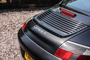 Afbeelding 21/43 van Porsche 911 Carrera 4 (1999)