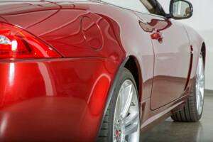 Image 4/20 of Jaguar XK (2010)