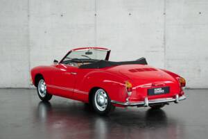Image 11/50 of Volkswagen Karmann Ghia 1500 (1971)