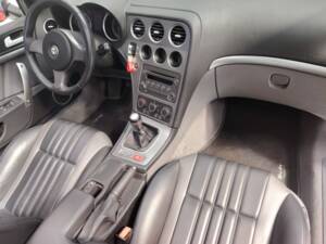 Bild 55/86 von Alfa Romeo Spider 2.2 JTS (2007)