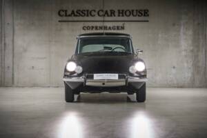 Image 3/97 of Citroën DS 20 Chapron (1972)
