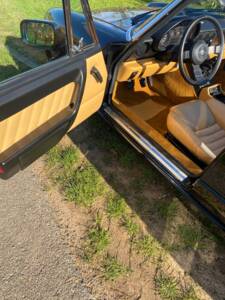 Bild 13/22 von Alfa Romeo 2.0 Spider (1993)