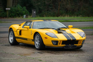 Imagen 7/39 de Ford GT (2005)