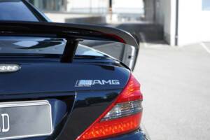 Image 14/22 de Mercedes-Benz SL 65 AMG Black Series (2009)