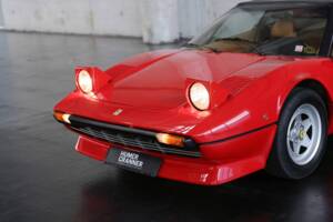 Image 16/50 of Ferrari 308 GTSi (1982)
