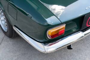 Image 28/83 of Alfa Romeo Giulia GT 1300 Junior (1968)