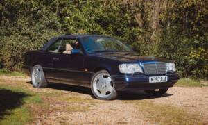 Imagen 40/41 de Mercedes-Benz E 220 (1995)