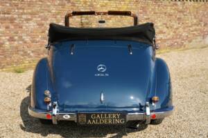 Immagine 6/50 di Mercedes-Benz 170 S Cabriolet A (1949)