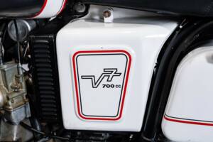 Immagine 11/30 di Moto Guzzi V 7 (1967)