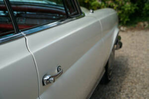 Image 43/50 of Mercedes-Benz 280 SE 3,5 (1970)