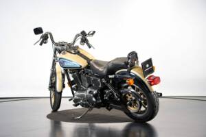 Immagine 2/50 di Harley-Davidson FXDB Dyna Glide Daytona (1992)