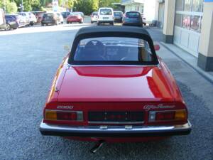 Immagine 13/77 di Alfa Romeo Spider Veloce 2000 (1981)