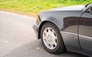 Bild 12/61 von Mercedes-Benz 500 E (1992)