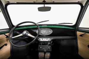 Image 20/50 of Mini 850 (1974)