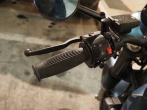 Bild 7/30 von Triumph DUMMY (2000)