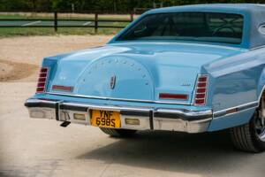 Afbeelding 10/42 van Lincoln Continental Mark V (1978)