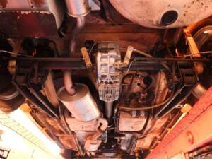 Bild 9/10 von Alfa Romeo 2.0 Spider (1993)
