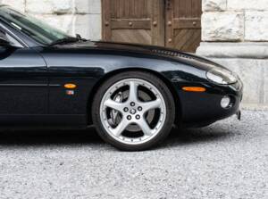 Imagen 17/42 de Jaguar XKR (2003)