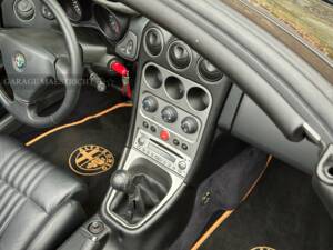 Image 10/59 of Alfa Romeo Spider 2.0 JTS (2003)