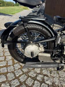 Image 11/19 of BMW R 12 (1941)