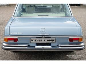 Image 17/36 of Mercedes-Benz 280 SE (1969)