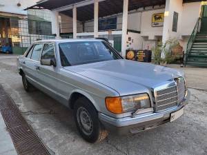 Image 6/30 of Mercedes-Benz 500 SEL (1985)