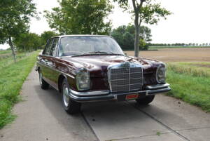 Image 2/58 of Mercedes-Benz 280 SE (1968)