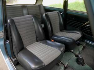 Bild 18/32 von Innocenti Mini Cooper 1300 (1973)