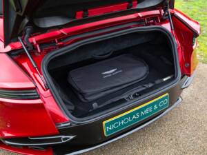 Immagine 9/84 di Aston Martin DBS 770 Ultimate Volante (2023)