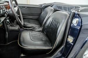 Image 20/50 of Triumph TR 4A (1967)