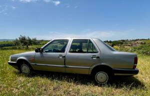 Afbeelding 27/81 van Lancia Thema I.E. (1986)
