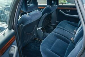 Bild 13/15 von Audi 200 - 2.2 20V Turbo quattro (1989)