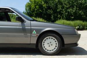 Image 17/50 de Alfa Romeo 164 2.0 (1991)