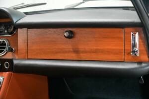 Bild 41/50 von Ferrari 330 GT (1965)