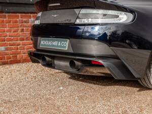 Image 44/65 of Aston Martin Vantage GT8 (2017)