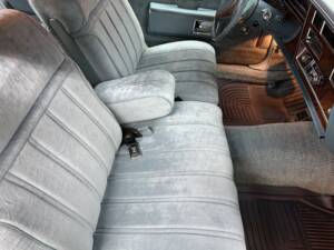 Imagen 37/64 de Oldsmobile Delta 88 Royale (1979)
