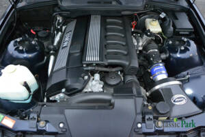 Image 15/50 of BMW 323i (1998)