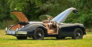 Image 15/50 de Jaguar XK 140 SE OTS (1956)