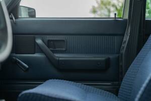 Bild 29/50 von Volvo 244 GL D (1982)