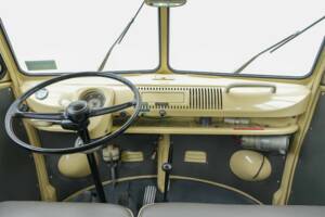 Bild 16/37 von Volkswagen T1 Kastenwagen (1966)